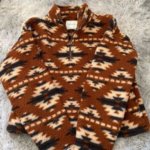 American Eagle Women’s Sherpa Aztec Print Quarter Zip